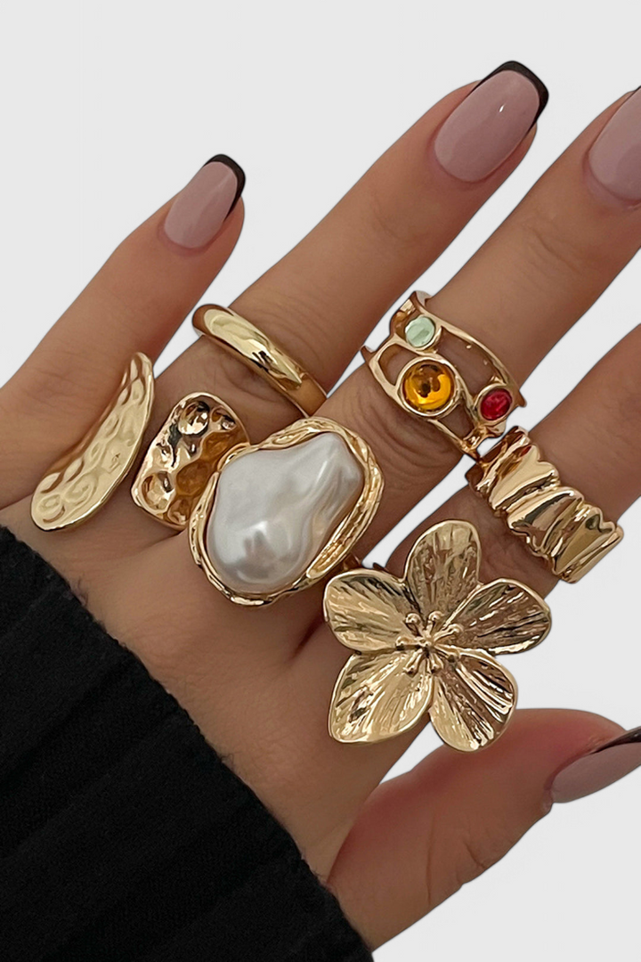 Anillo Abierto en Forma de Flor Líquida de Perla